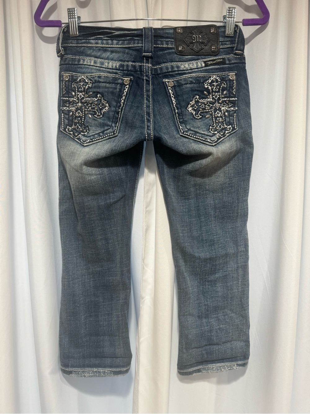 Miss Me Distressed Cross Ultra Low-rise Capri Skinny Jeans NWOT - 23